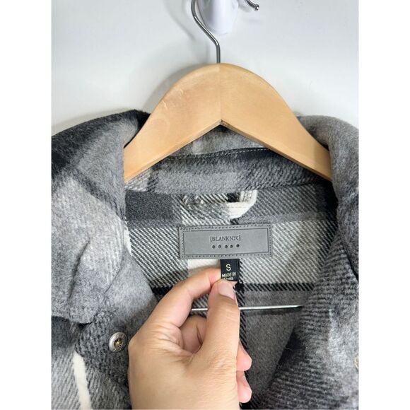 Blank NYC Flannel Jacket Size Small Plaid Gray Black Button Down Long Sleeve - Picture 8 of 10
